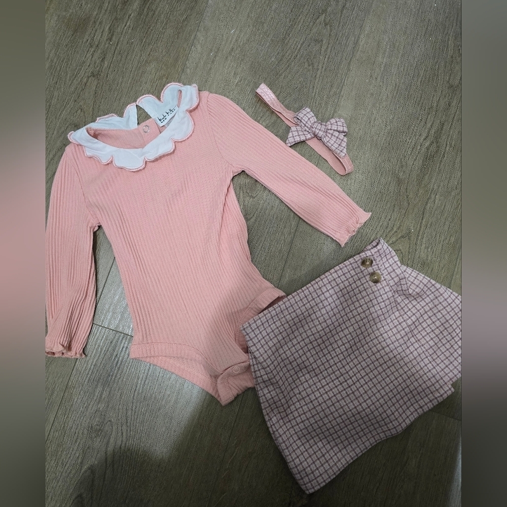 Nicole Miller Pink and White Baby Bodysuit - Picture 3 of 7